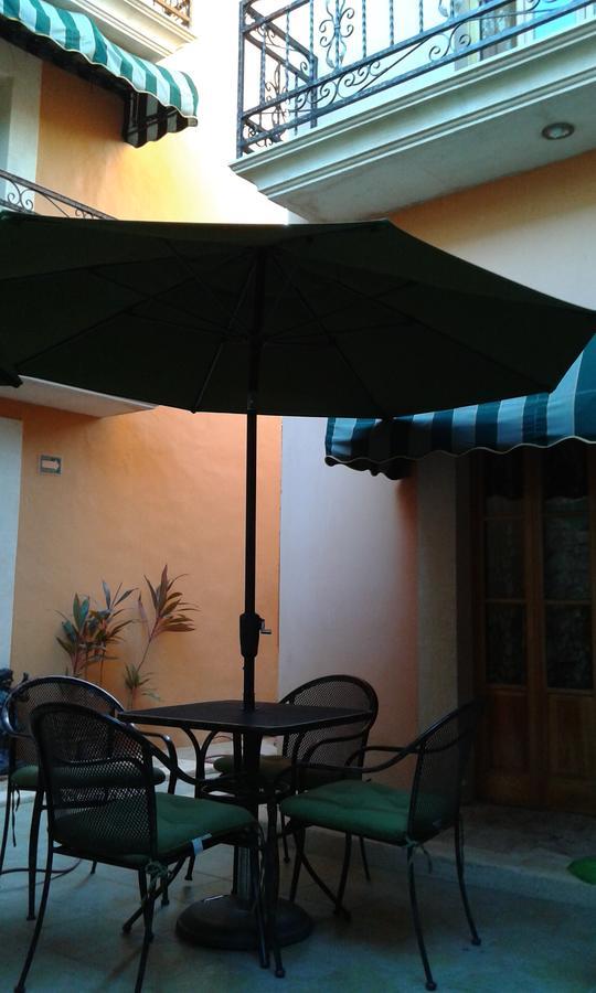 Cancun International Suites Luaran gambar