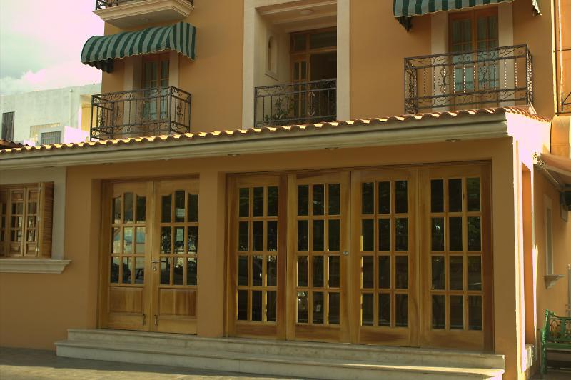Cancun International Suites Luaran gambar